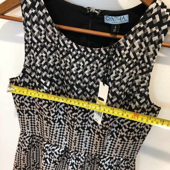 Cynthia Rowley Metallic Dress - Picture 6 of 7